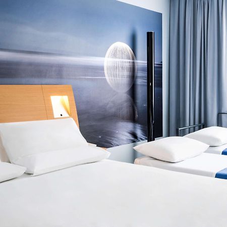 Novotel Limoges Le Lac Экстерьер фото