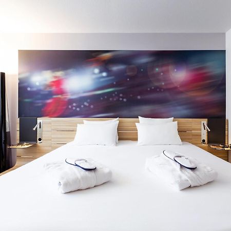 Novotel Limoges Le Lac Экстерьер фото
