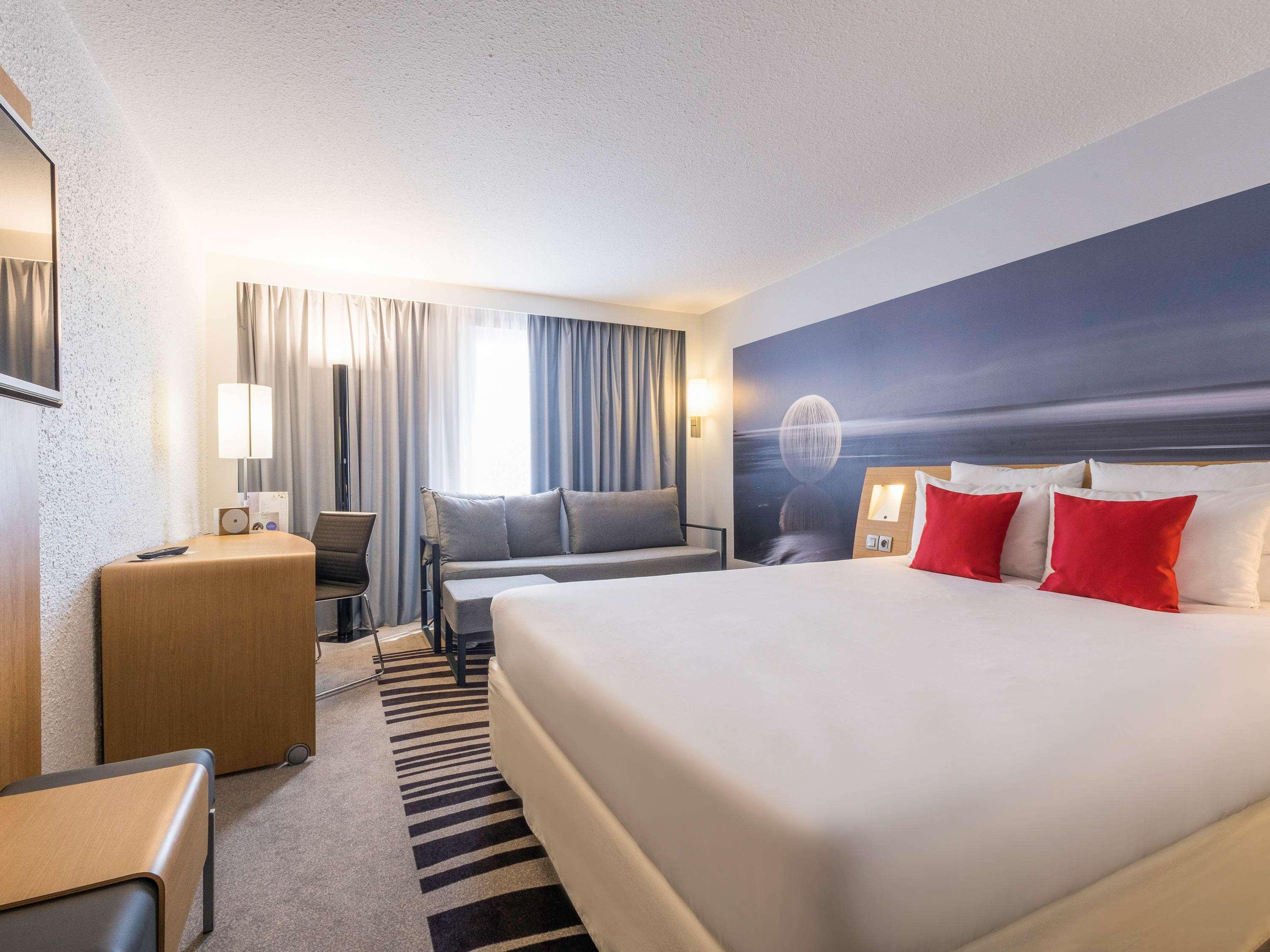 Novotel Limoges Le Lac Экстерьер фото