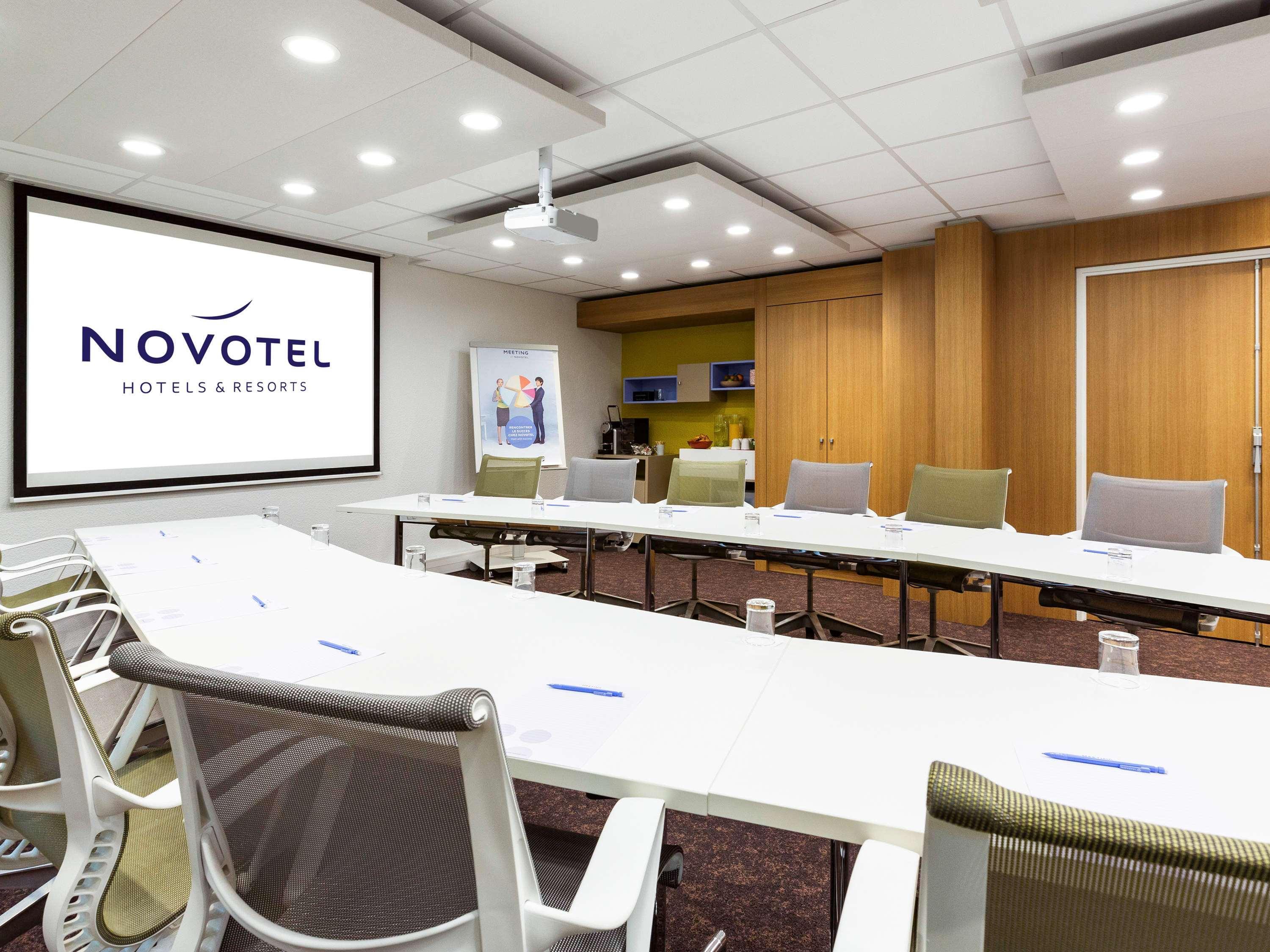 Novotel Limoges Le Lac Экстерьер фото