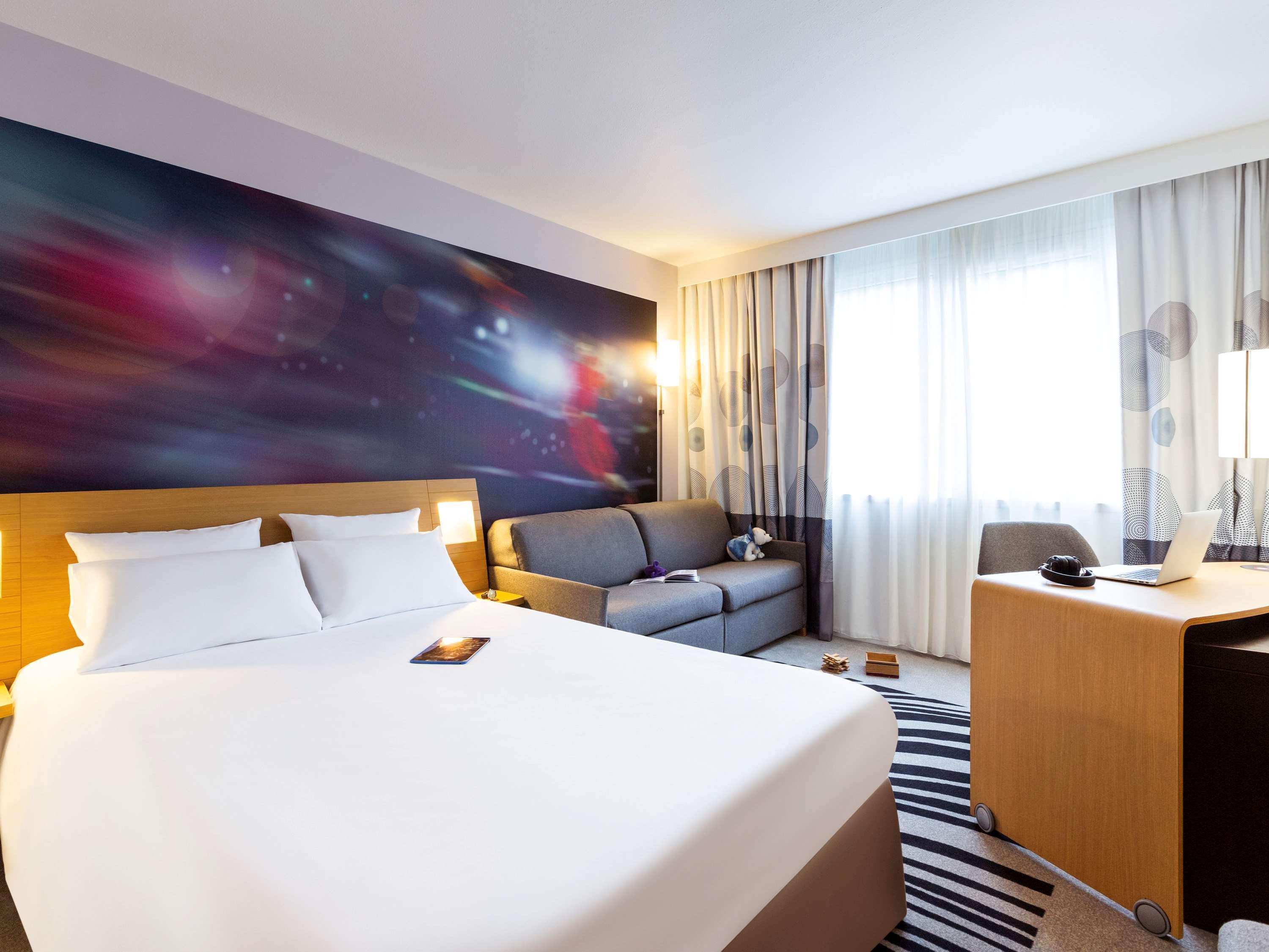 Novotel Limoges Le Lac Экстерьер фото